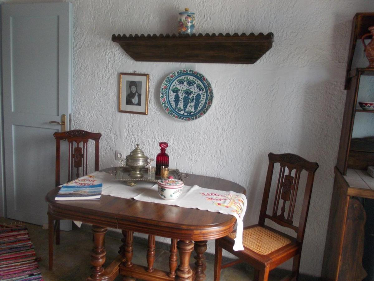 Nyfes Traditional Boutique Frosyni İskiri Dış mekan fotoğraf